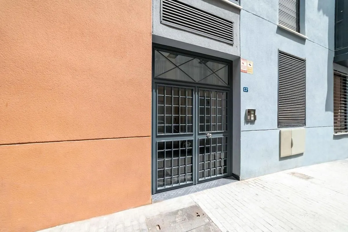 -Malagasunapts- Modern Citycentre Pool&Parking Apartamento