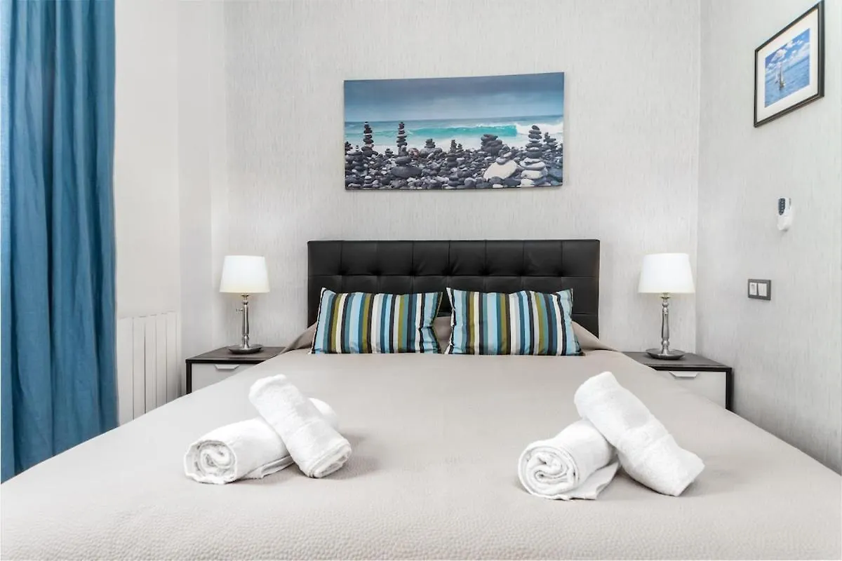 -Malagasunapts- Modern Citycentre Pool&Parking