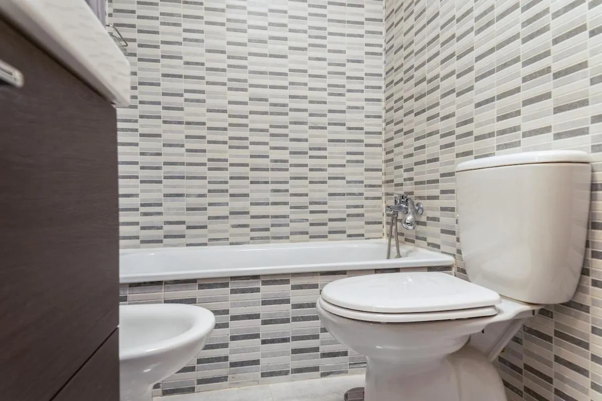 -Malagasunapts- Modern Citycentre Pool&Parking